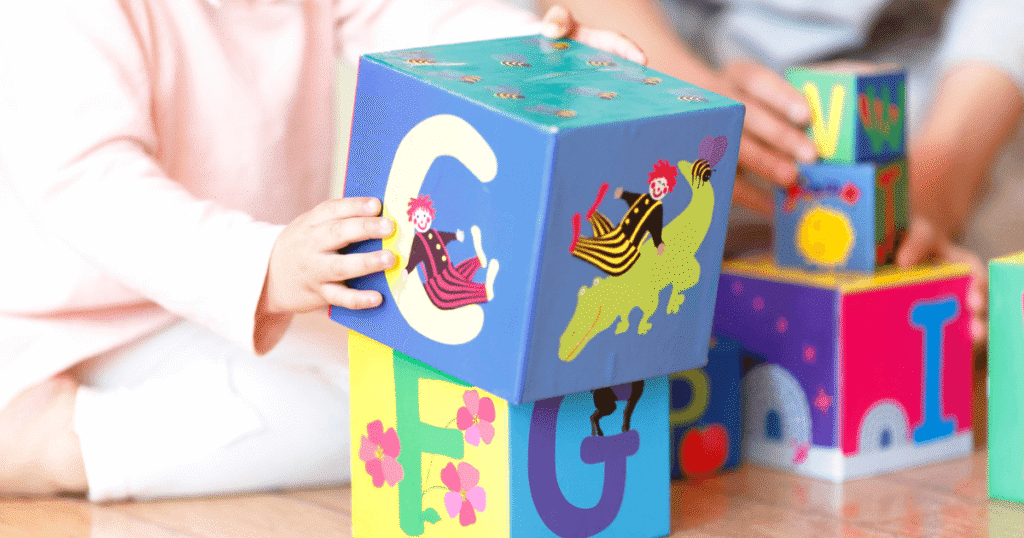 フォニックスを練習しているイメージ